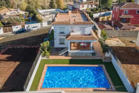 Chalet en Urb. Molino Alto