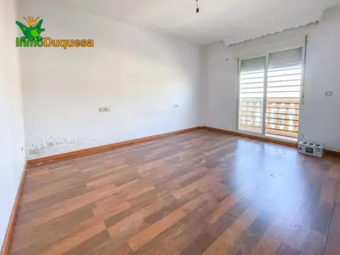 Casa pareada en calle de Europa, 16