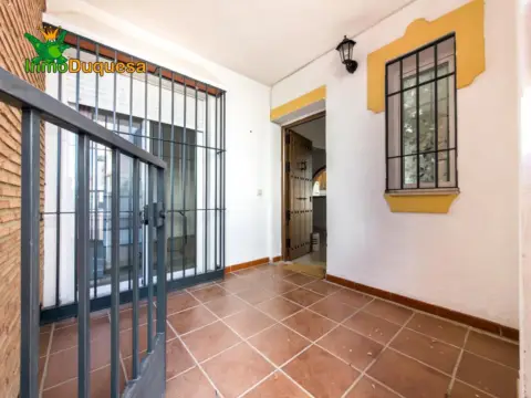 Casa adosada en Centro