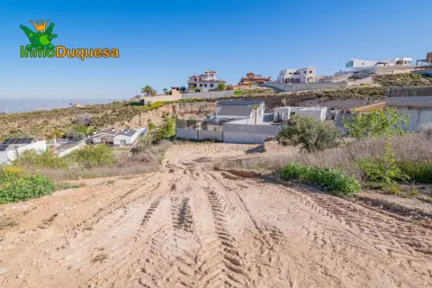 Terreno en Altos de La Zubia