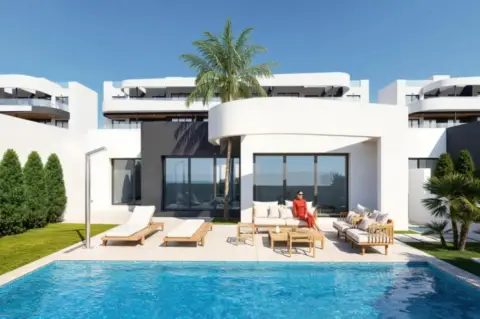 Chalet en Las Lomas del Rame-Bahía Bella