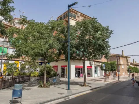 Piso en Plaza de Poniente, 2