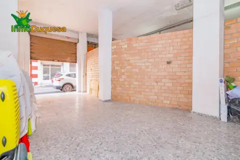 Local comercial en Hipercor