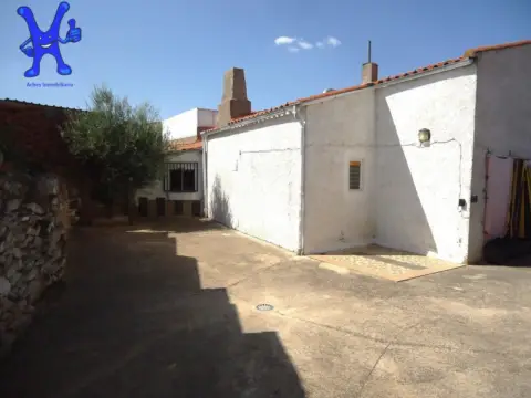 Chalet en calle Larga