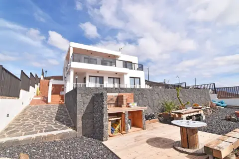 Chalet en calle de los Cazadores