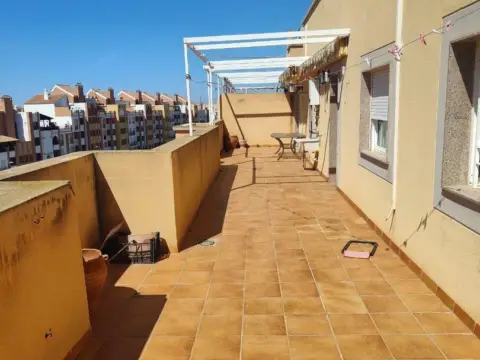Ático en Avenida de la Unión Europea