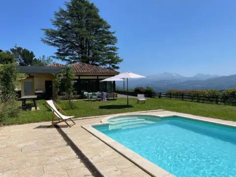 Finca rústica en calle Arriondas