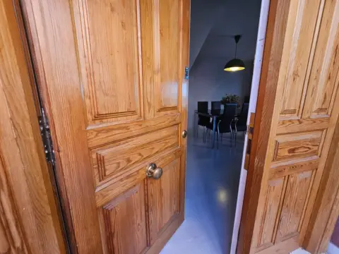 Casa adosada en calle del Río de La Acebeda