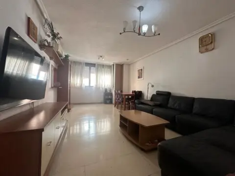 Casa en Carolinas Bajas