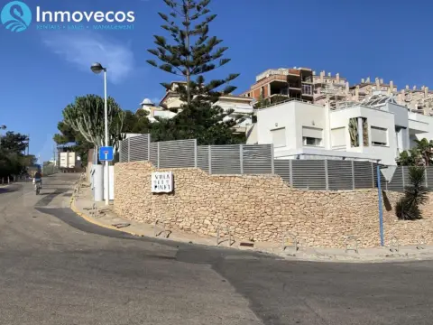 Chalet en Zona Galúa-Calnegre