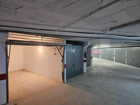 Garaje en Los Miradores del Puerto