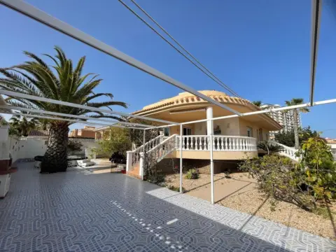 Chalet en Gran Vía de La Manga
