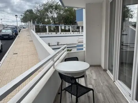 Estudio en Avenida J.M. Galván Bello