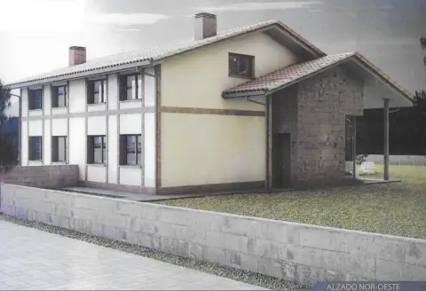Casa pareada en Ungo