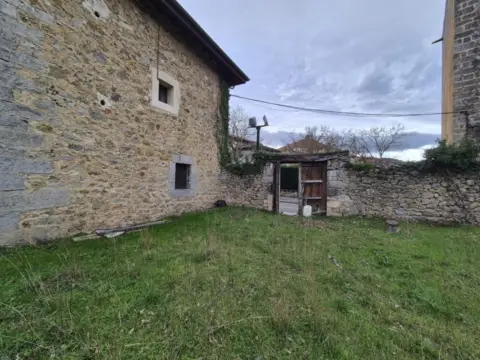 Casa en Villasana de Mena