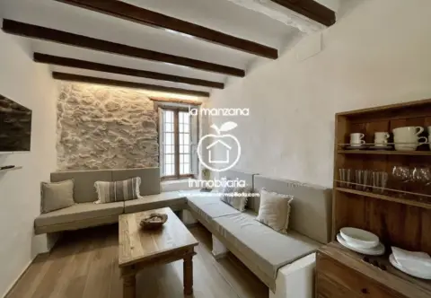 Chalet en Placeta de la Creu, 6