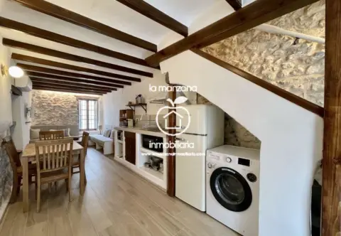 Chalet en Placeta de la Creu, 6