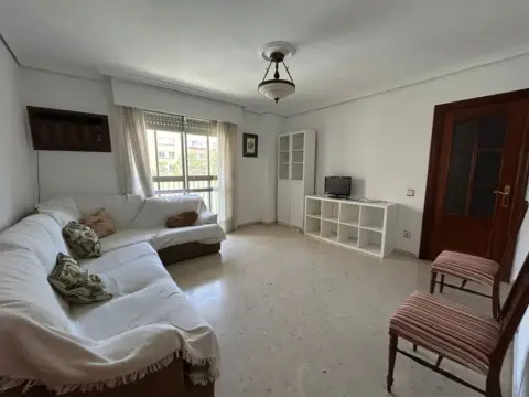 Piso en calle de Luis Montoto