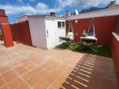 Ático en calle de la Hondura