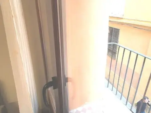 Piso en calle de las Salinas