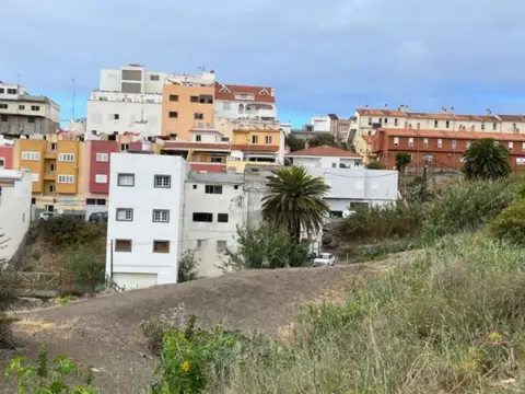 Terreno en calle Lentisco, 12