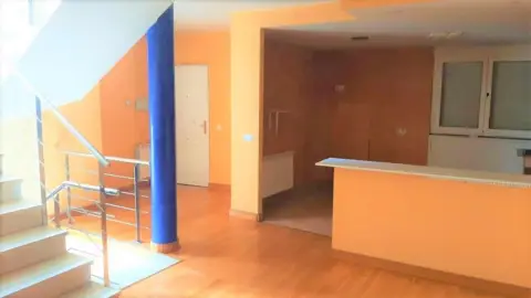 Casa adosada en calle del Herrero, 33