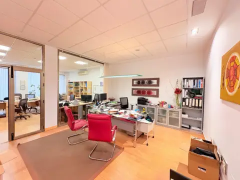 Local comercial en Avenida de Los Andes