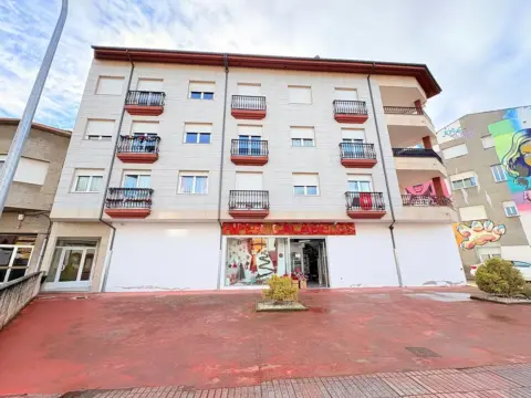 Piso en Cacabelos