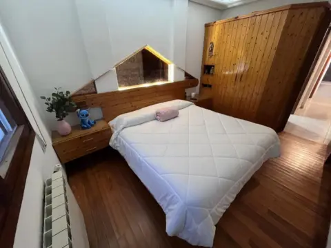 Piso en Avenida de Juan Hormaechea Cazón