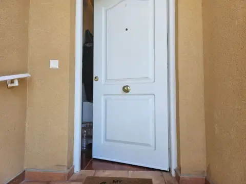 Casa pareada en Los Ángeles de San Rafael