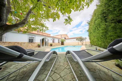 Finca rústica en calle Medina Azahara, 16