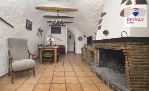 Casa en calle Barrio San Marcos, nº 58