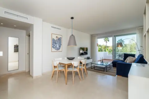 Apartamento en calle Beneficiado (Ur13)