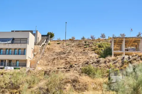 Terreno en Altos de La Zubia