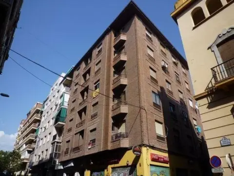 Piso en calle de Santa Bárbara, 11