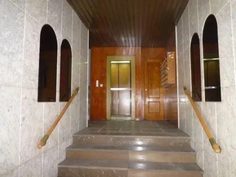 Piso en calle de Santa Bárbara, 11