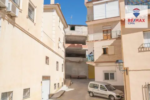 Piso en calle Iglesia, nº 2