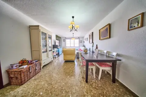 Piso en calle Ribera del Beiro