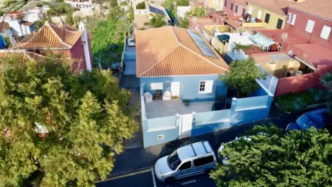 Chalet en calle Canales