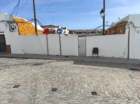 Terreno en calle Galdames, 92