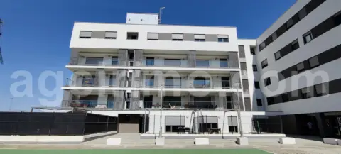 Piso en calle calle Aguacate