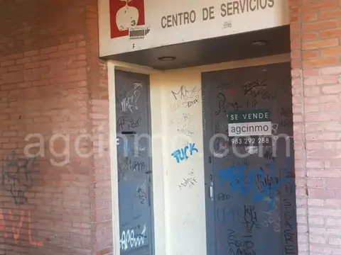 Local comercial en calle de las Huertas, 36