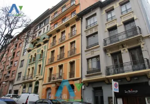 Flat in calle de Martínez Vigil