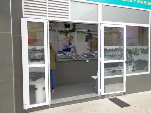 Local comercial en calle del Naranjo de Bulnes