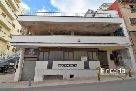 Local comercial en Avinguda de les Coves