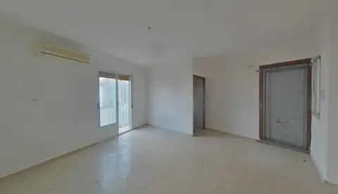Piso en calle de los Romeros