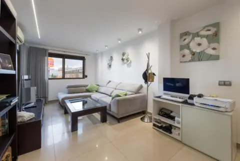 Piso en Carrer de Begònia