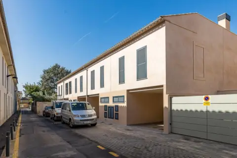 Casa adosada en Pont Dinca