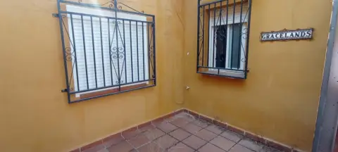 Chalet en Urbanización de Montesol