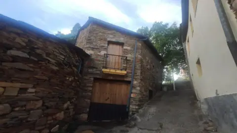 Casa en Susañe del Sil